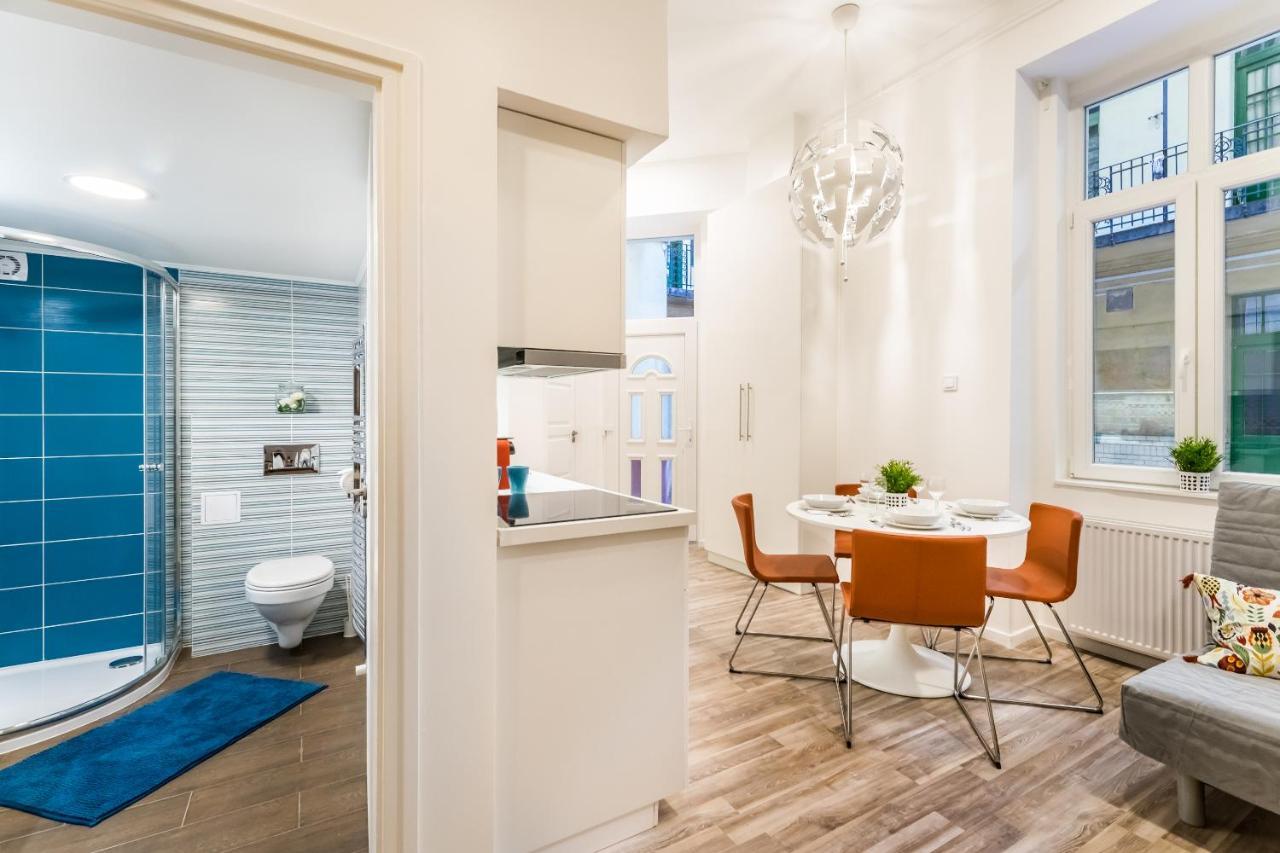 Orangehomes Klauzal Apartments บูดาเปสต์ ภายนอก รูปภาพ